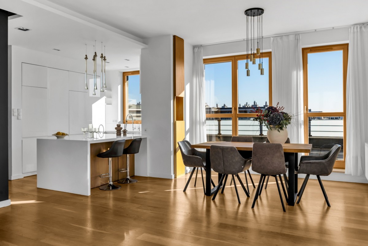 Ostatnie piętro | taras 162 mkw | Miasteczko