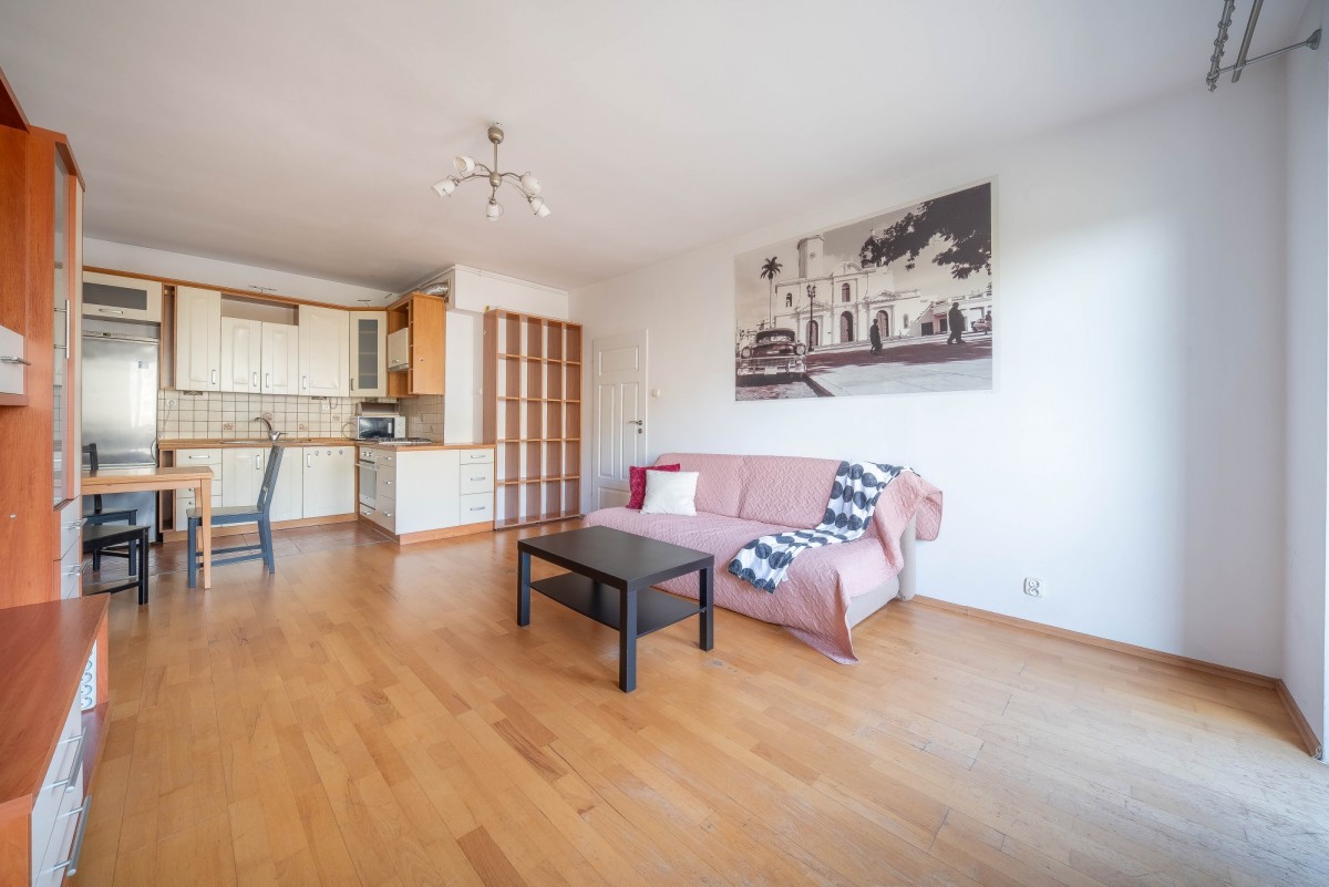 Komfortowe 2 pokoje z balkonem i garażem | Bródno