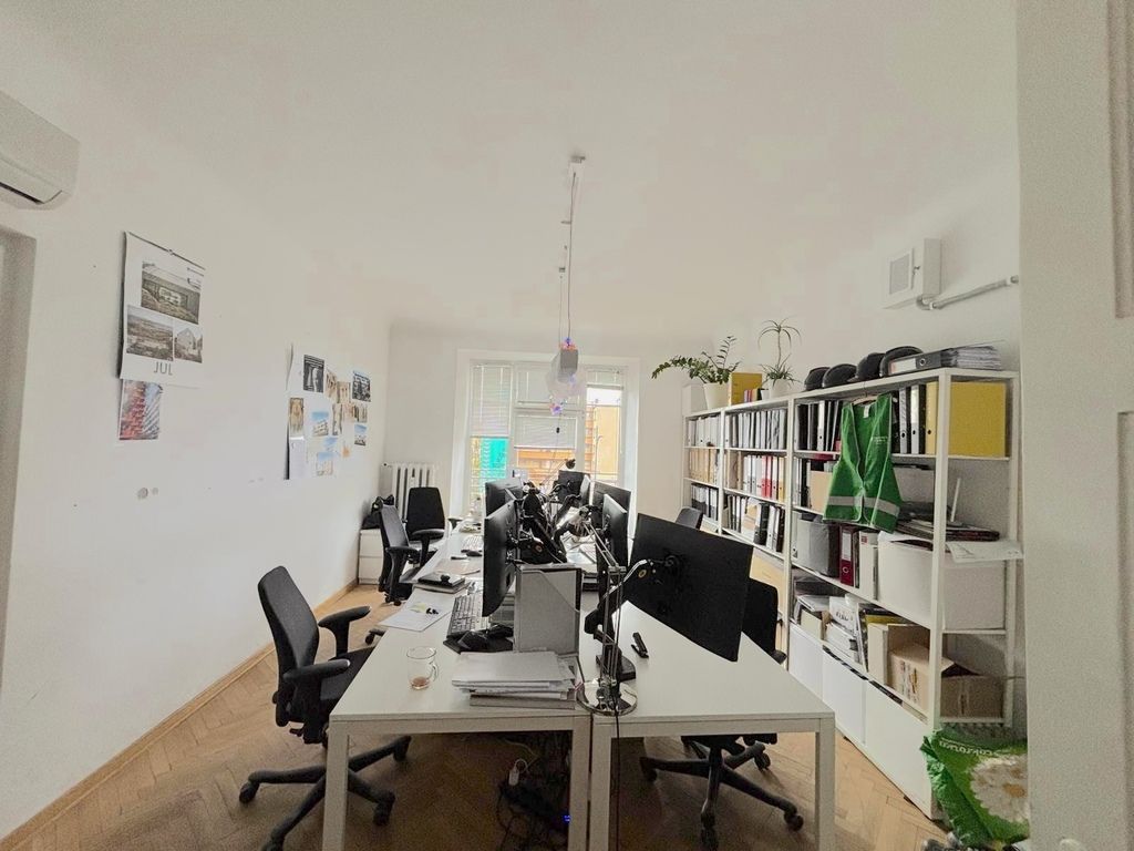 Reprezentacyjne mieszkanie na biuro w kamienicy