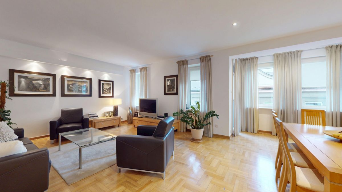 Sprzedam apartament w centrum Radomia, 180 m2