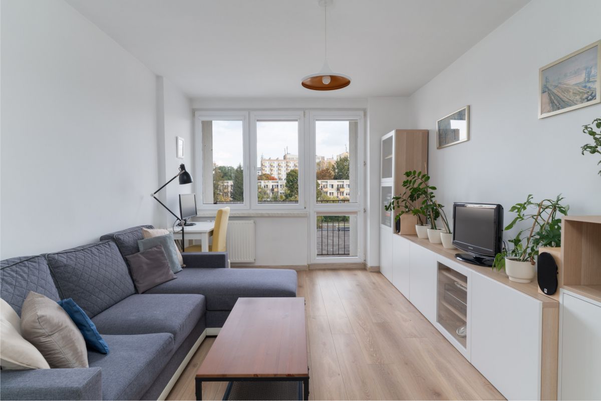 Dwa pokoje, niski czynsz