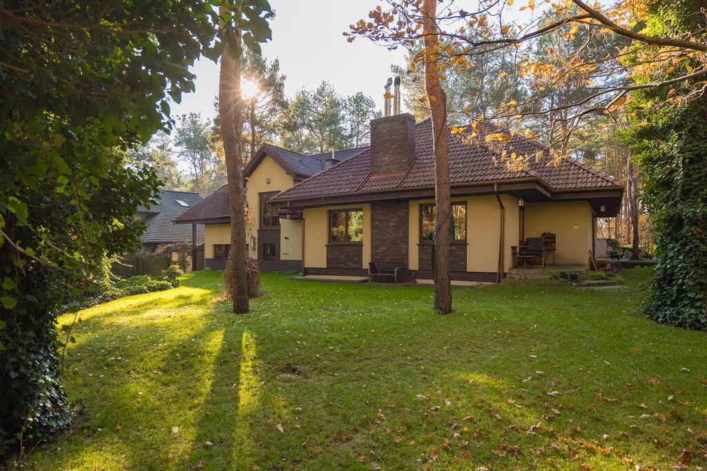 Ekskluzywna willa w zielonej części Legionowa