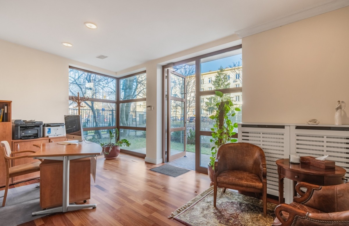 Nowoczesny lokal biurowy z niezależnym wejściem