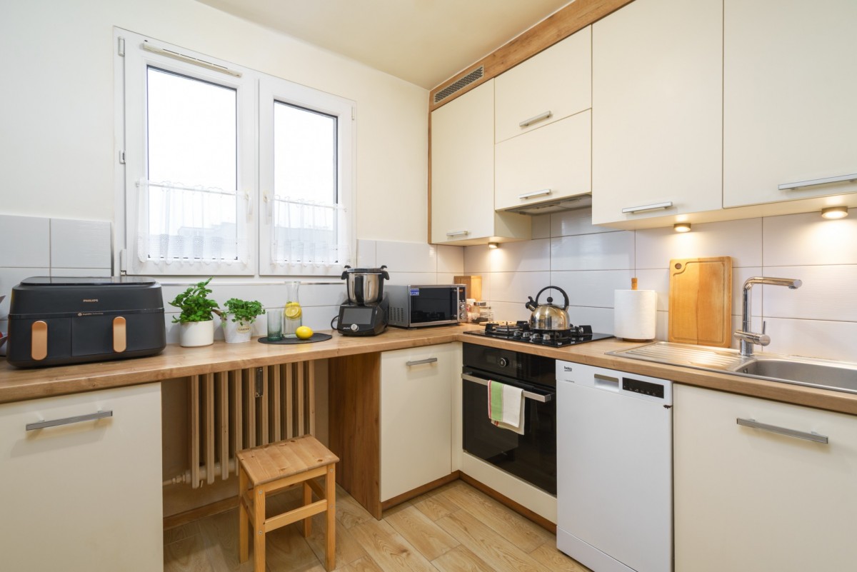 Mieszkanie z dobrym rozkładem- świetna lokalizacja