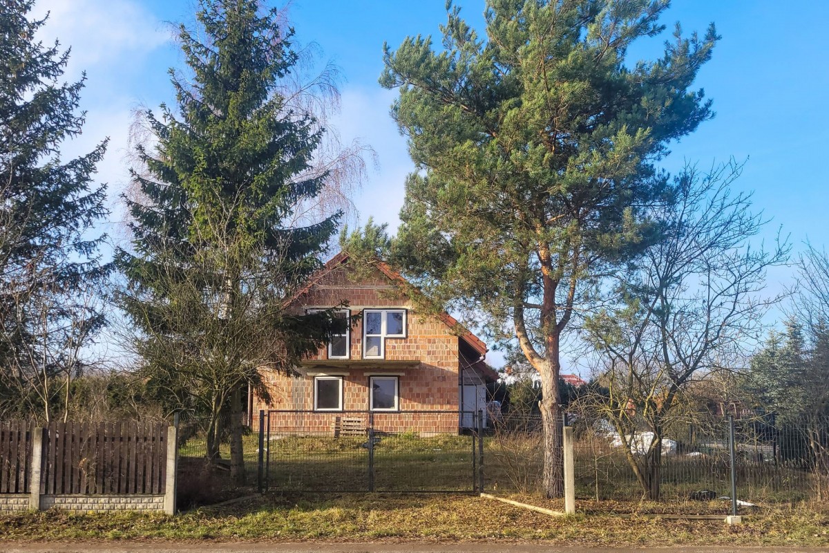 Bliźniak 155 m2 na działce 1082m2, Żabia Wola