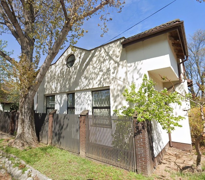 Trzykondygnacyjny Budynek 507 m² – Atrakcyjna Cena