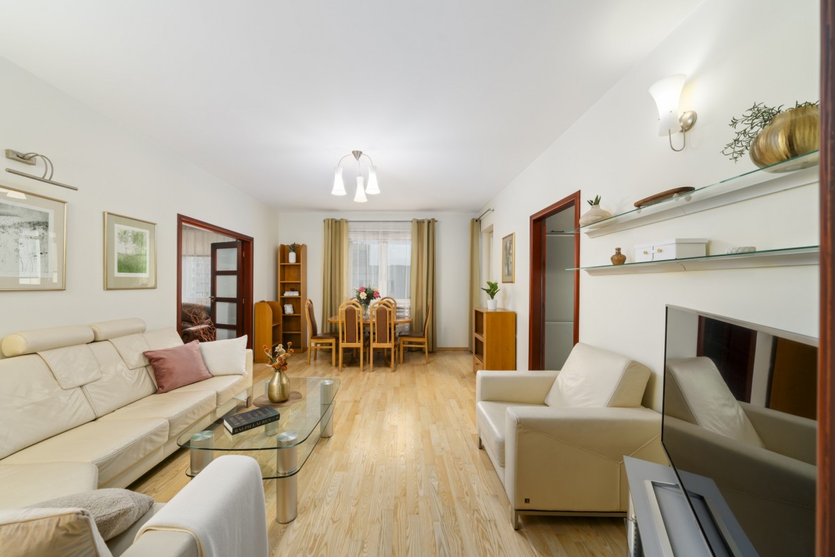 4 pokojowe mieszkanie do zamieszkania Czapelska