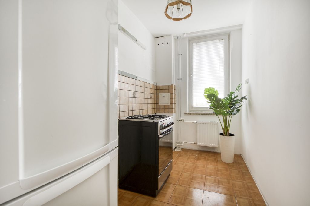 2/3 pok mieszkanie na Saskiej Kępie Międzynarodowa