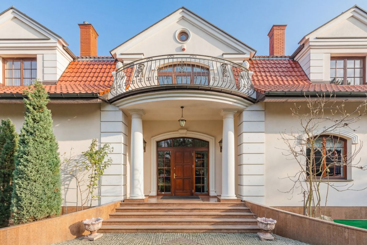 Rezydencja z baśniowym ogrodem na Brudnie