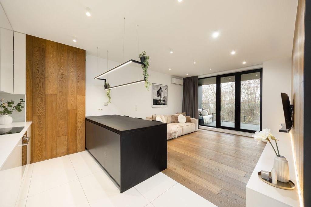 Standard Premium  Cisza i zieleń  Duża loggia