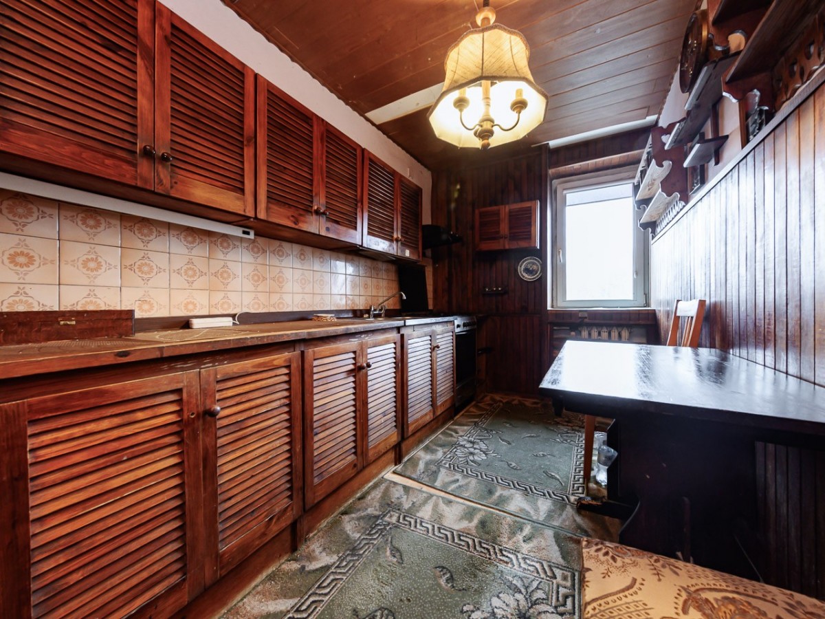 Narożne 3 pokoje z oddzielną kuchnią Tarchomin