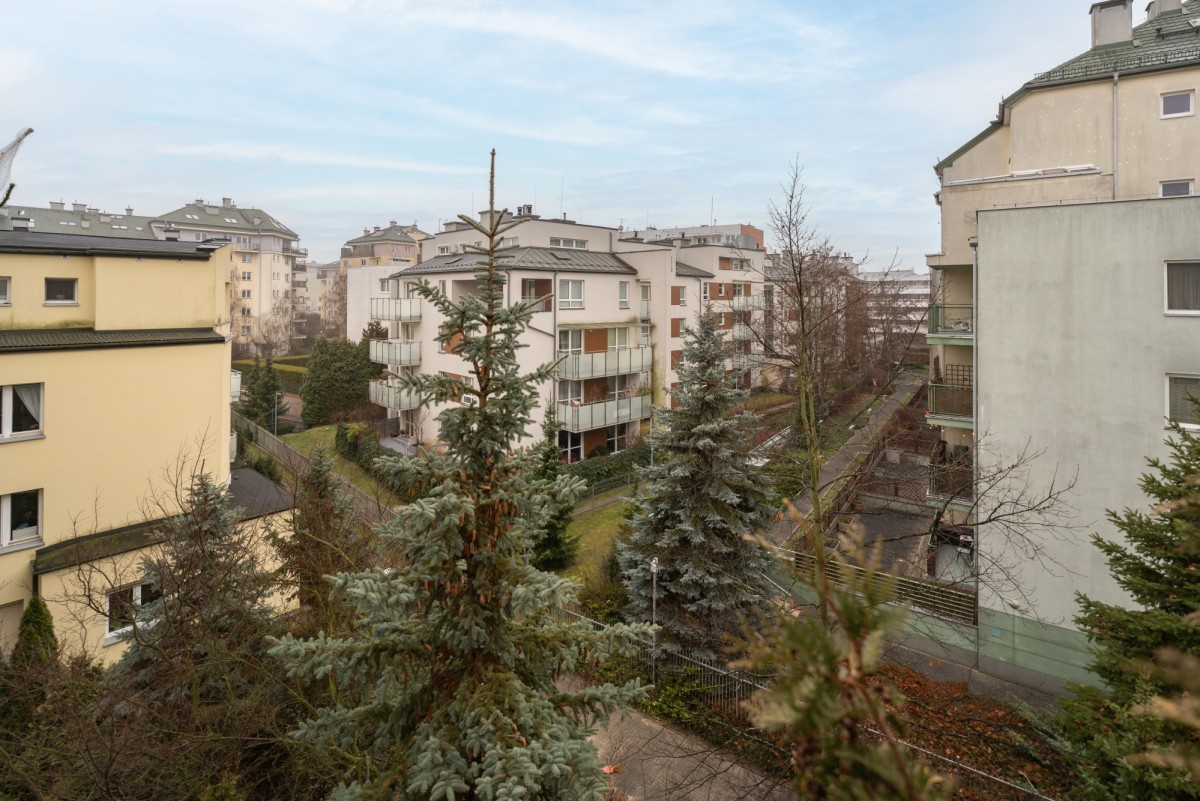 3 pokoje, ciche, blisko metra Kabaty