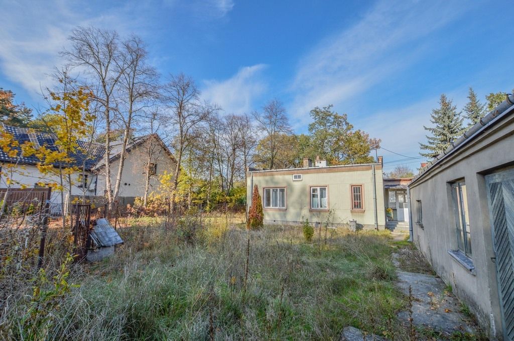 działka 750m2 z domem do remontu – Legionowo