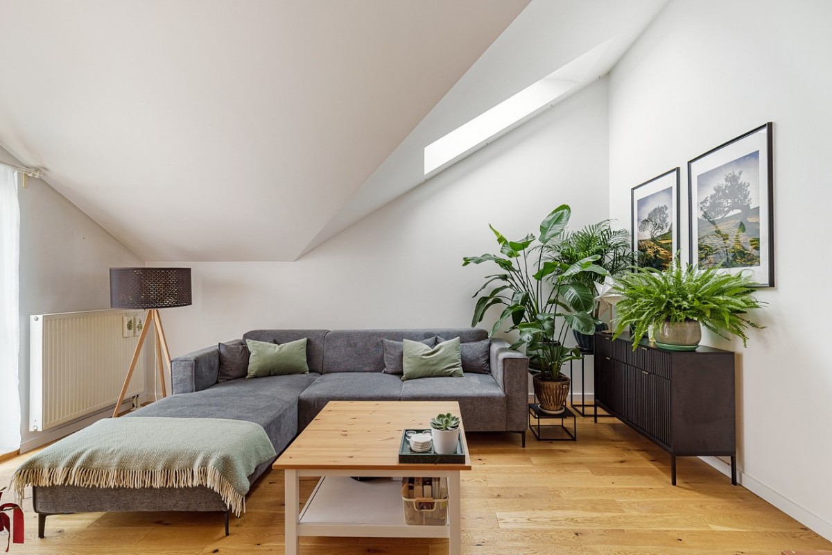 Kominek, antresola i przytulny klimat