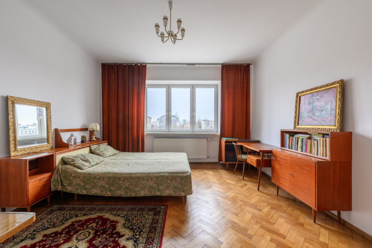 4 pokoje | 5 piętro | dwustronne | balkon | winda