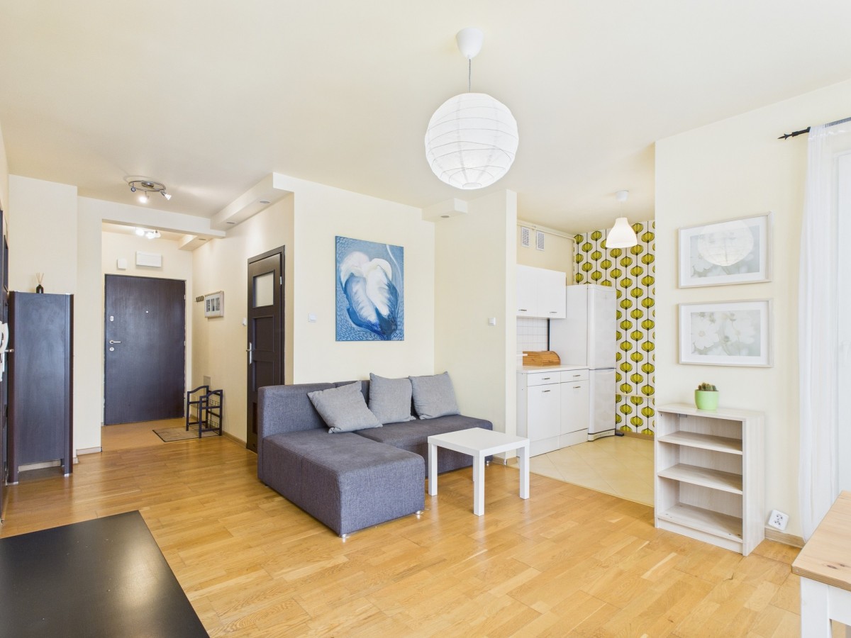 Słoneczne 2 pokojowe mieszkanie – Bemowo Coopera