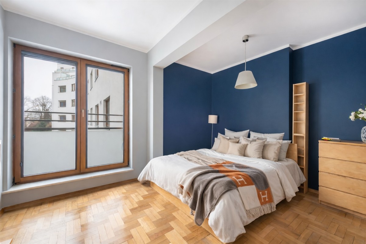 Przestronne 2 pokoje z garażem Mokotów