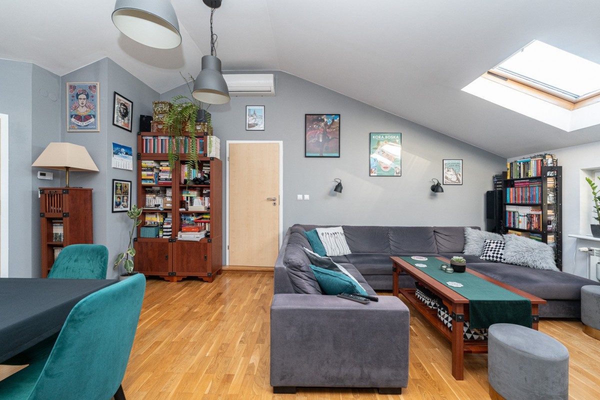 Dwustronne 2-pokojowe mieszkanie w Starej Miłośnie