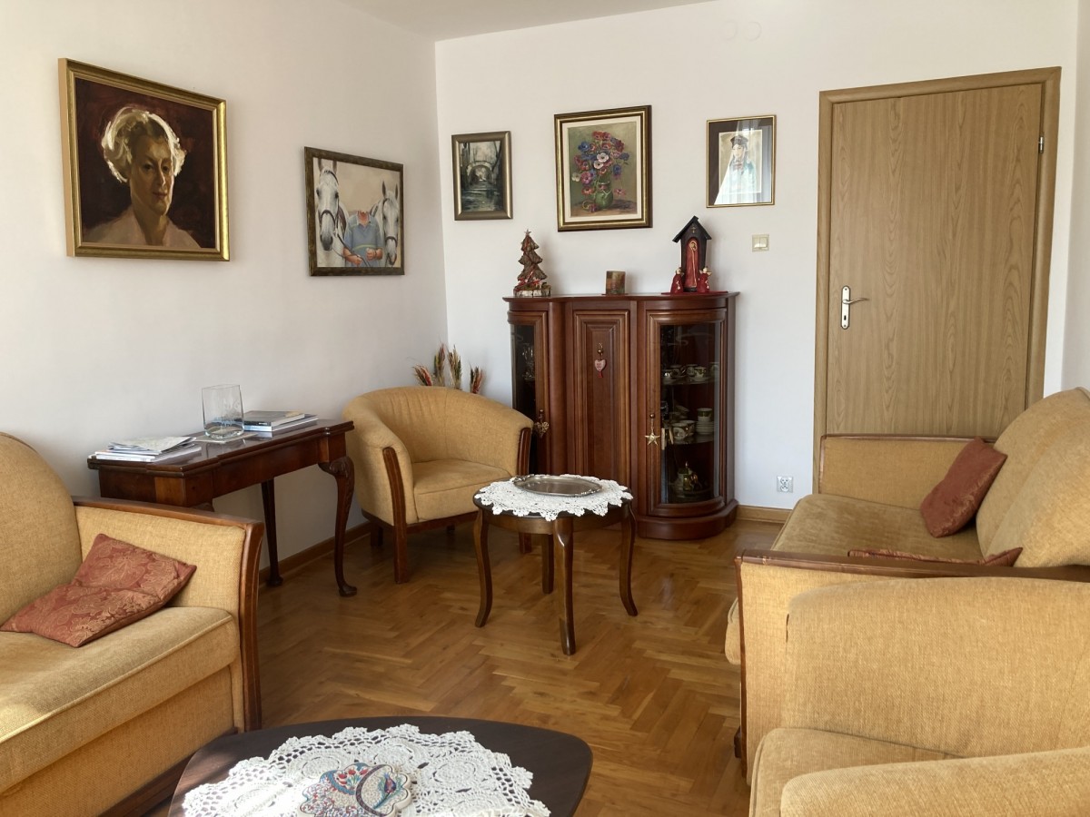 Nowogrodzka – 65m2 – 3 pokoje