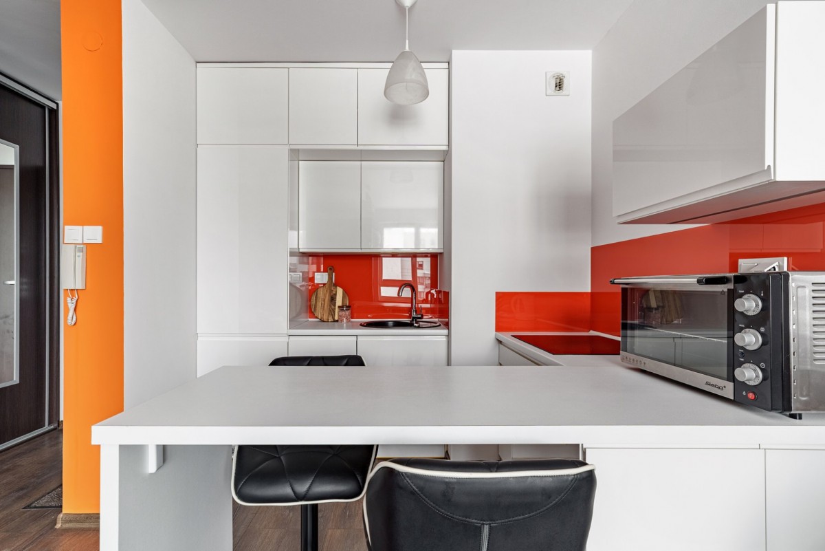 2 pokoje Ochota/Włochy, garaż, blisko PKP Rakowiec