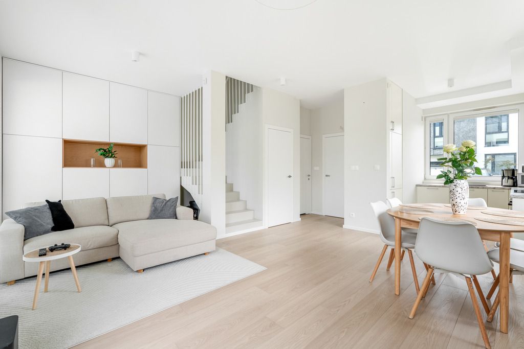 Dom w pobliżu Lasu Kabackiego