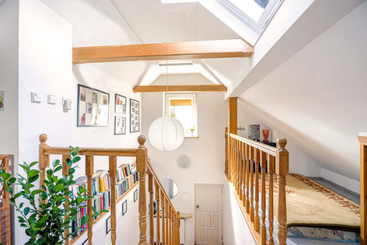 DOM 396,9 M2 | LATCHORZEW | CICHA OKOLICA