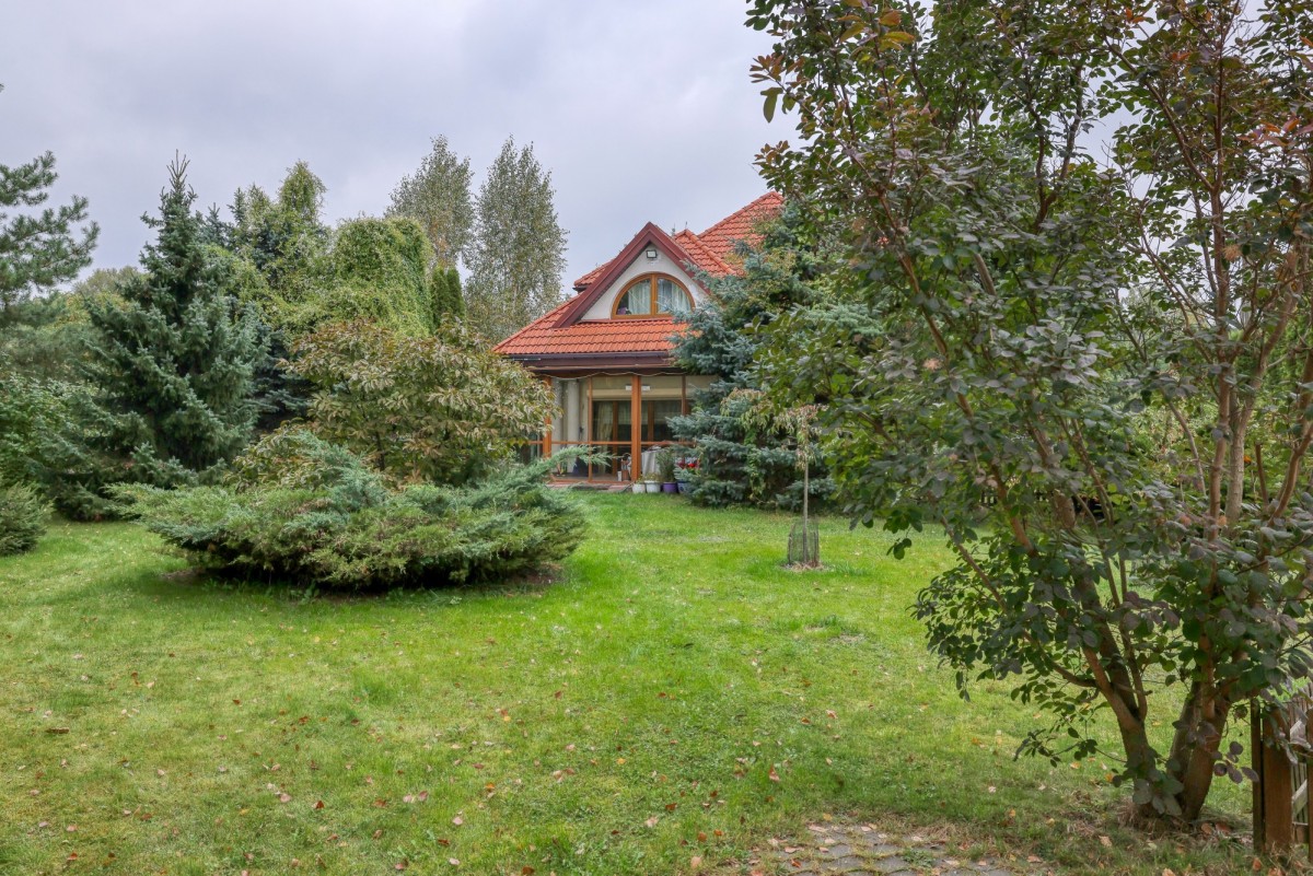 Dom wolnostojący w Duchnowie z działką 1339m