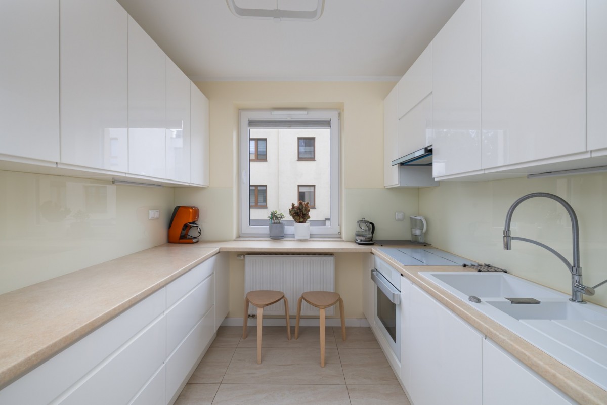 51,61m2, 2 pok., miejsce postojowe w hali, komórka