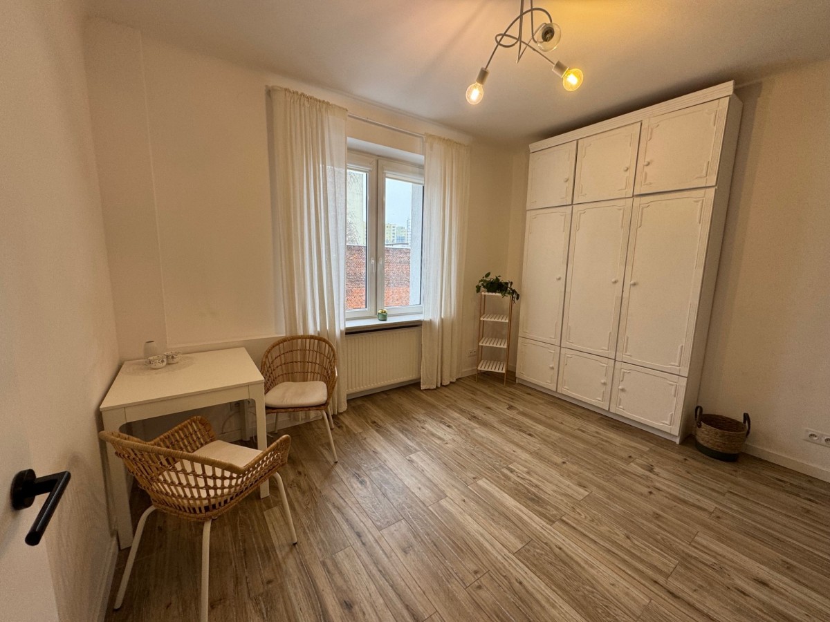 Gniazdko dla singla/pary w kamienicy na Pradze poł