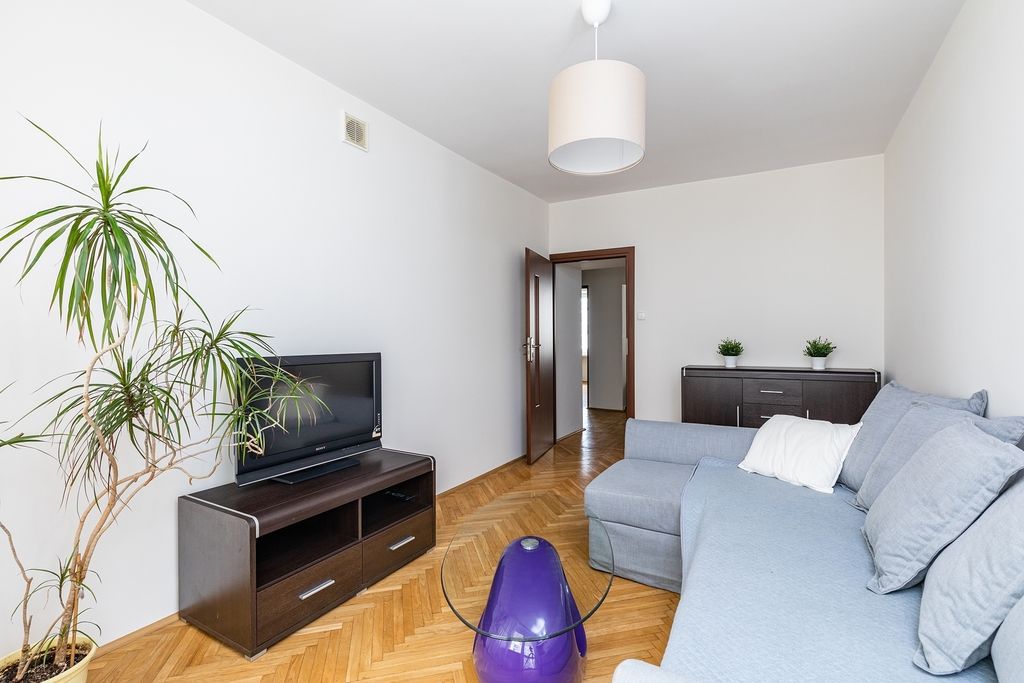 Mokotowska 2pokoje z balkonami! oddzielna kuchnia