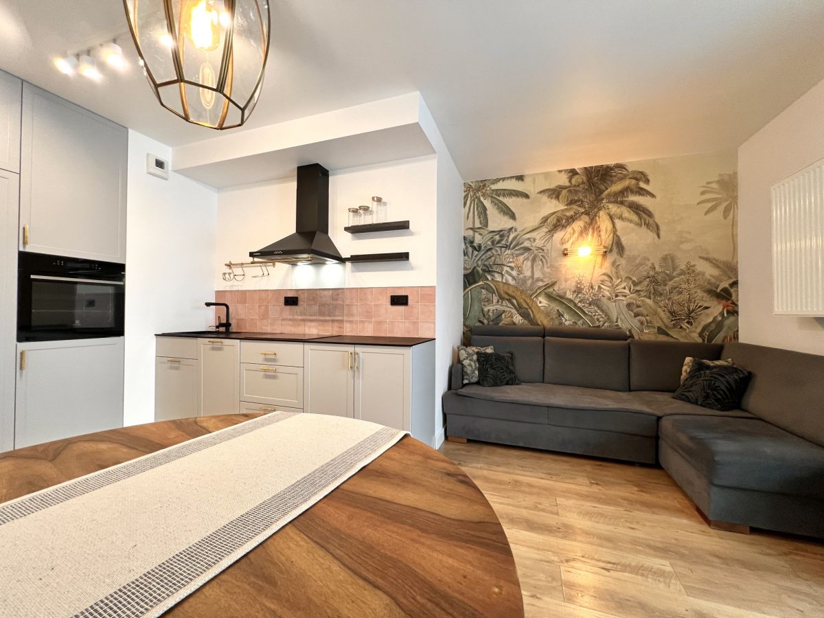 Balkon| Garaż| Metro| Dworzec Wschodni