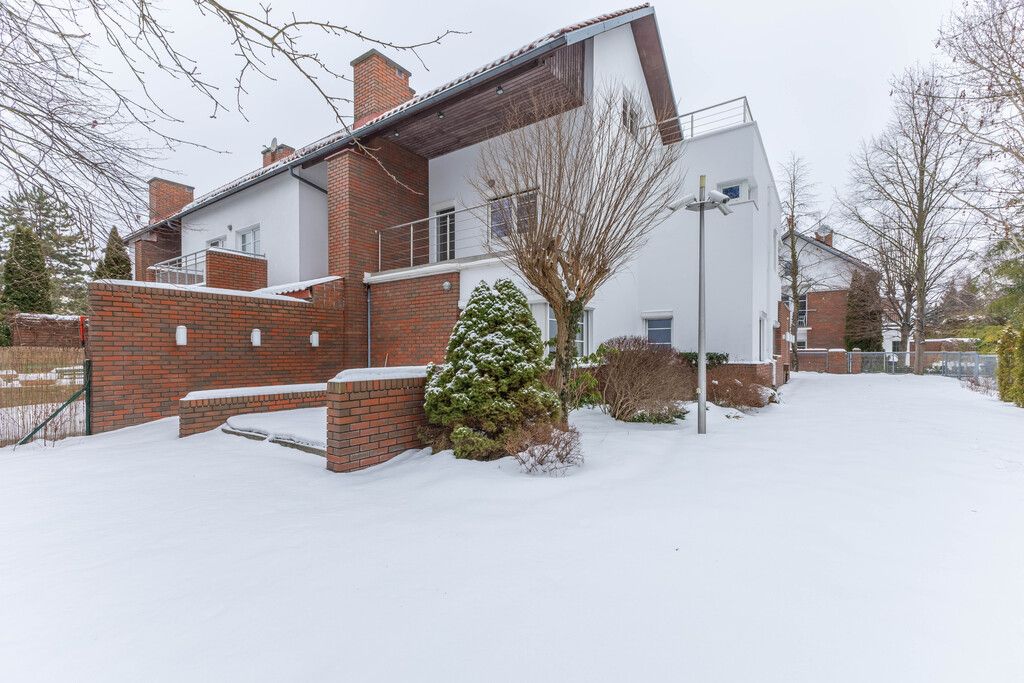 Skrajny Segment na Prestiżowym Osiedlu Konstancja