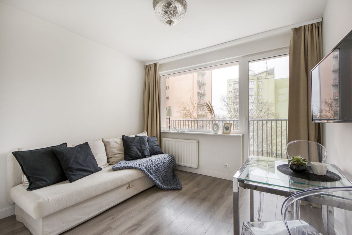 Kawalerka wolna od 1 kwietnia, umeblowana, balkon!