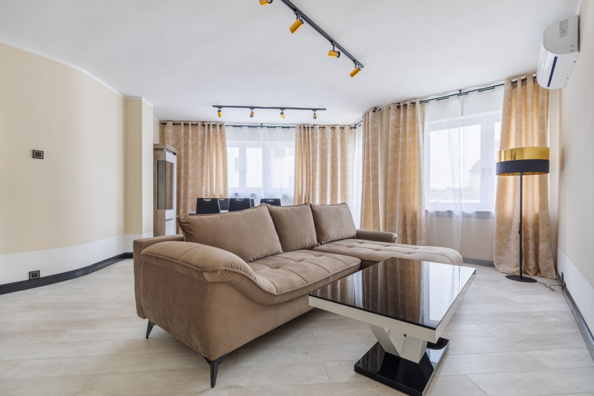 Czteropokojowy Apartament blisko Lasu Kabackiego