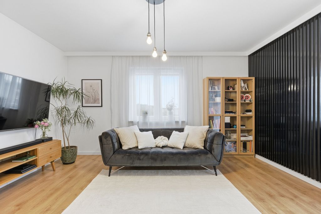 bardzo jasne, rozkładowe mieszkanie