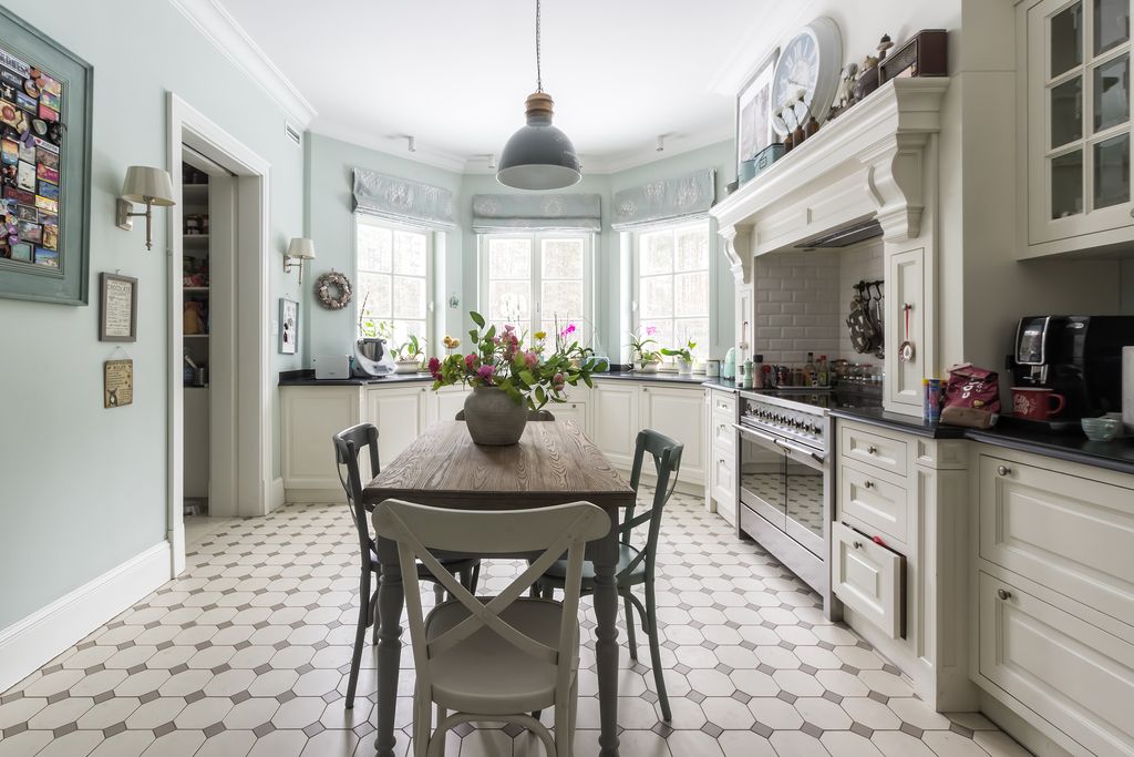 Dom Józefów do wprowadzenia lux