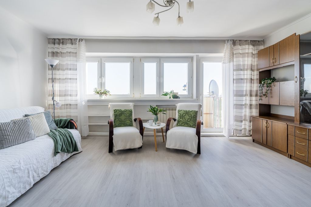 Atrakcyjna kawalerka 28 m2/ możliwość 2 pokoi