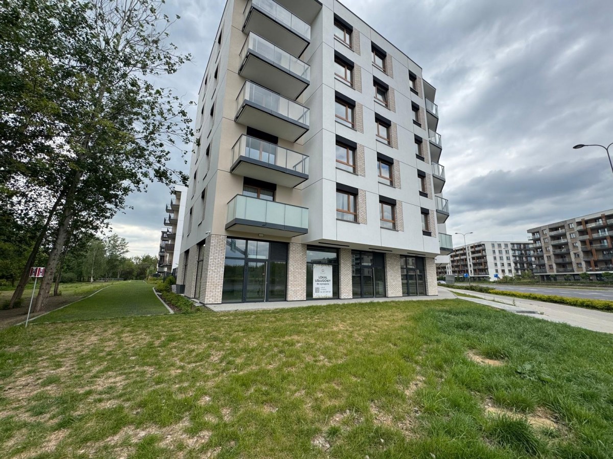 Do wynajęcia narożny lokal usługowy – Mokotów