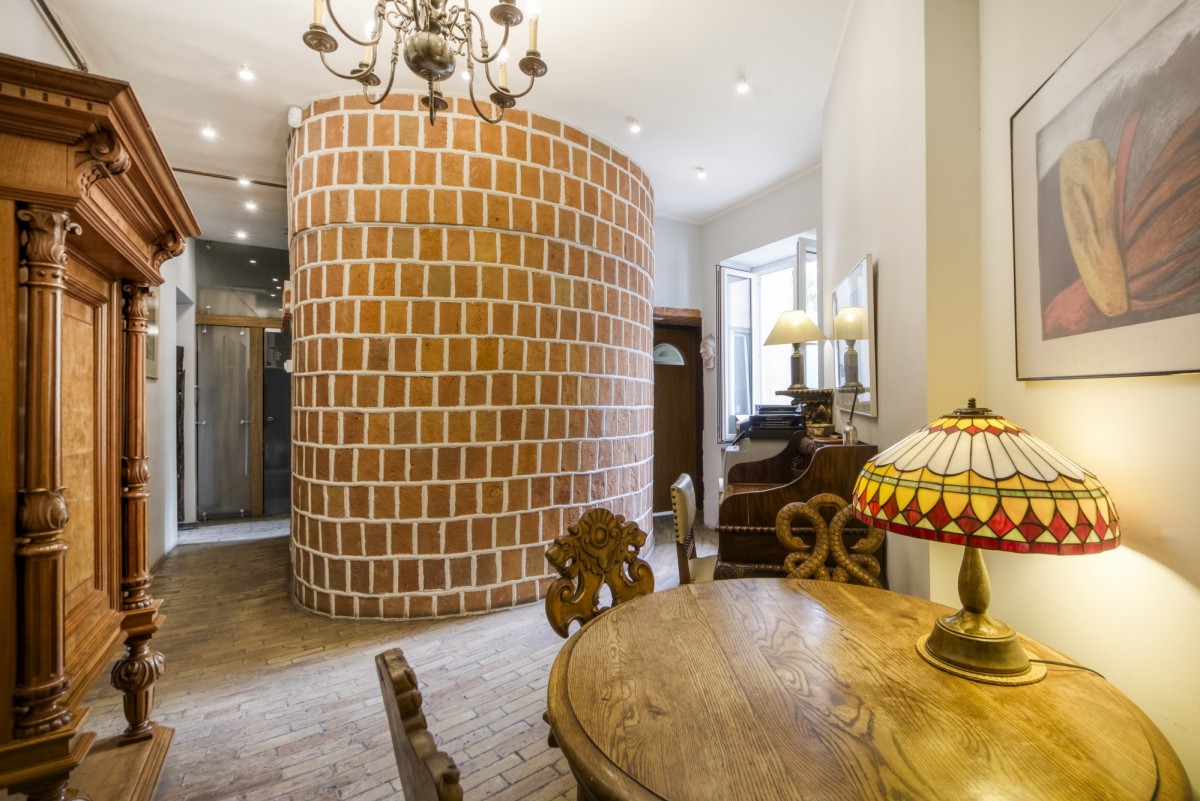 3 pokoje, wysokość ponad 3m