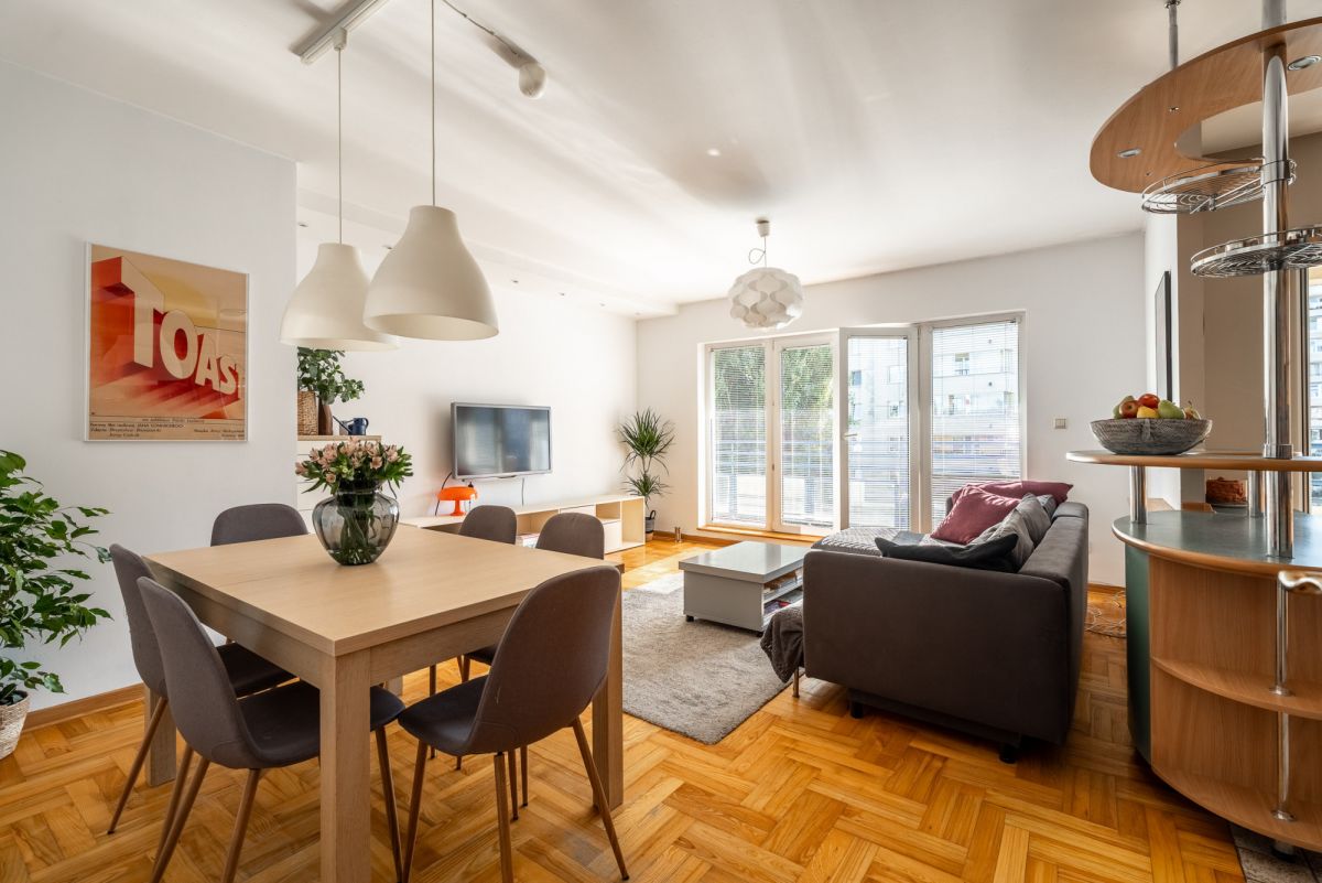 Zamknięte osiedle z ochroną | Dwa duże balkony