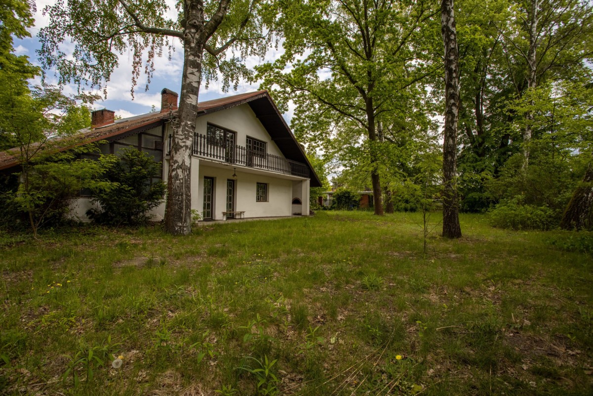 Dom z dużym potencjałem na działce 1500m2 Ursynów