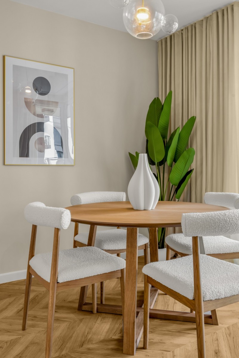 Aura Sky| Słoneczne wnętrze| Ciche mieszkanie