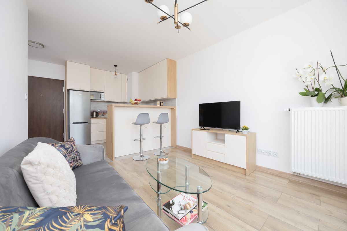 Nowoczesne i jasne mieszkanie z miejscem garażowym