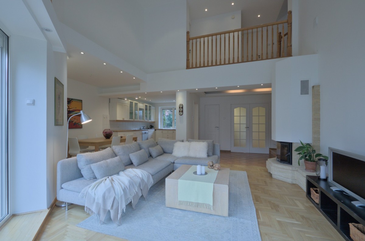 Bezpieczny dom na wynajem na Starym Imielinie