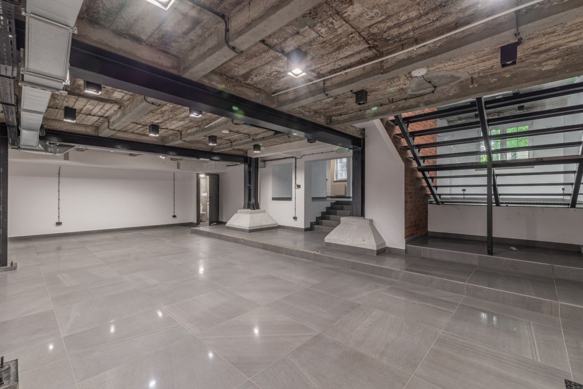 Wiejska 14 | Lokal z wejściem od ulicy