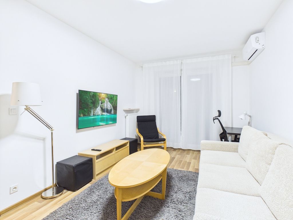 2 Pokojowe  Klimatyzacja  Garaż  Wola