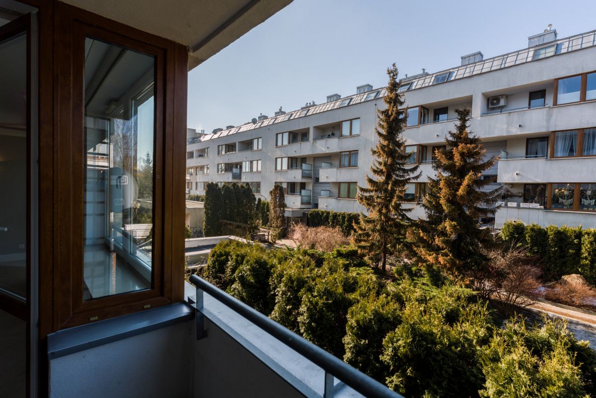 Tuż przy parku | Obok metra | Wygodny układ