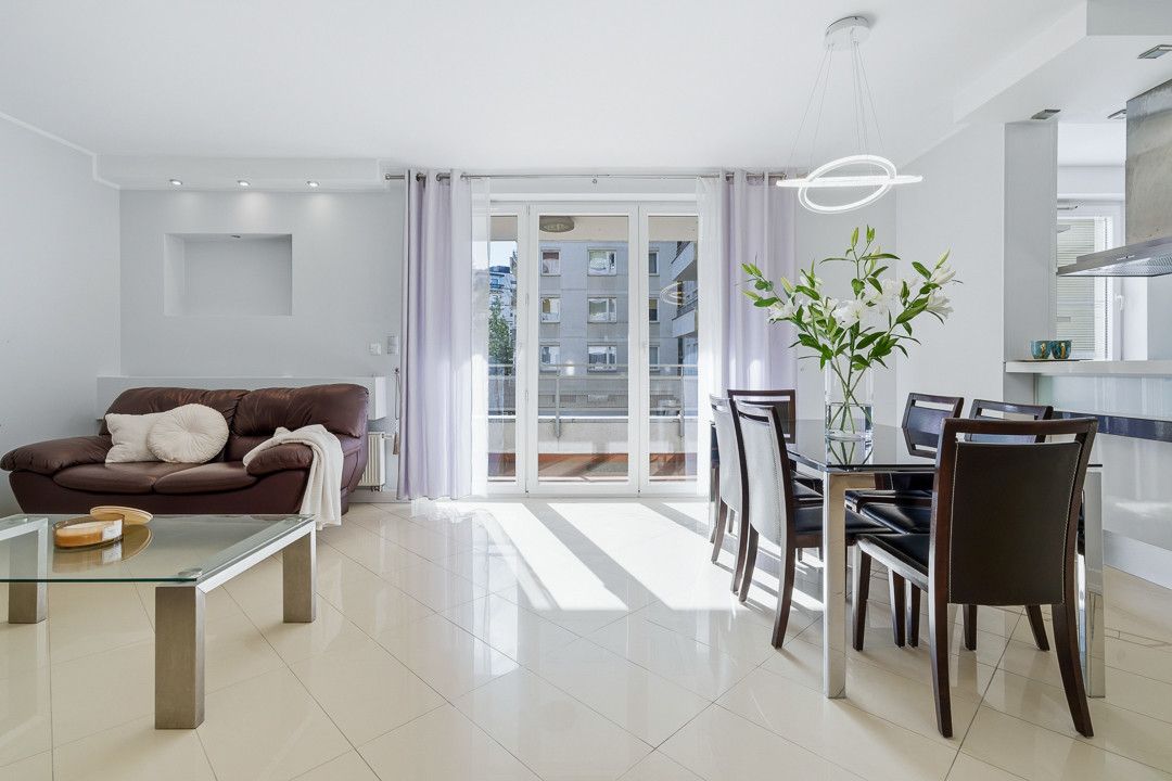 Marina Mokotów | Dwustronne | 4 pokoje | Garaż