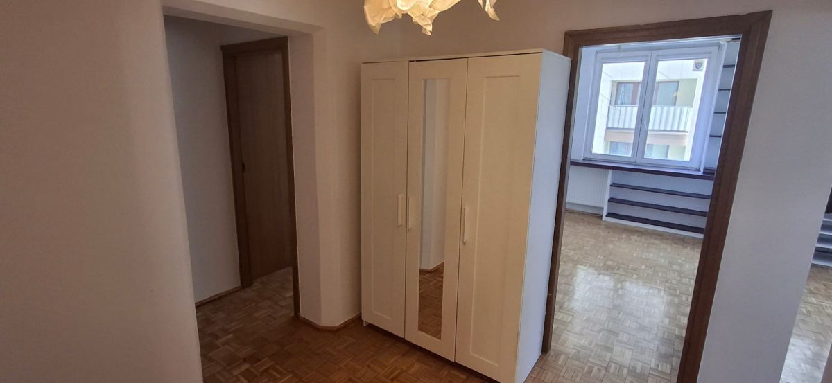 3 pokojowe mieszkanie na Saskiej Kępie na sprzedaż