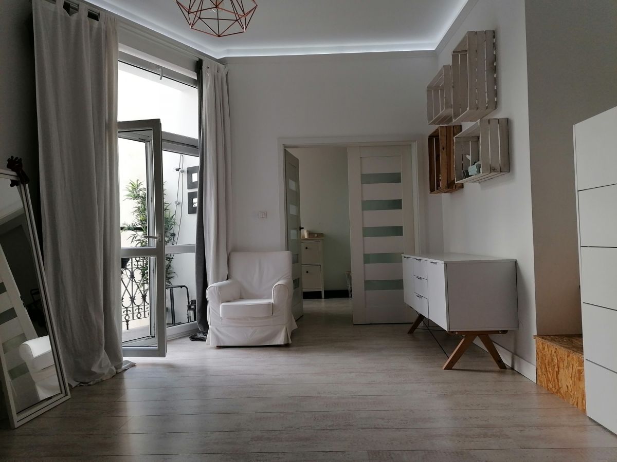 Klimatyczne mieszkanie w Centrum